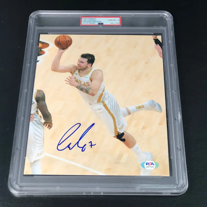 Luka Doncic Signed 8x10 Photo PSA/DNA Encapsulated Auto 10 Gem Mint