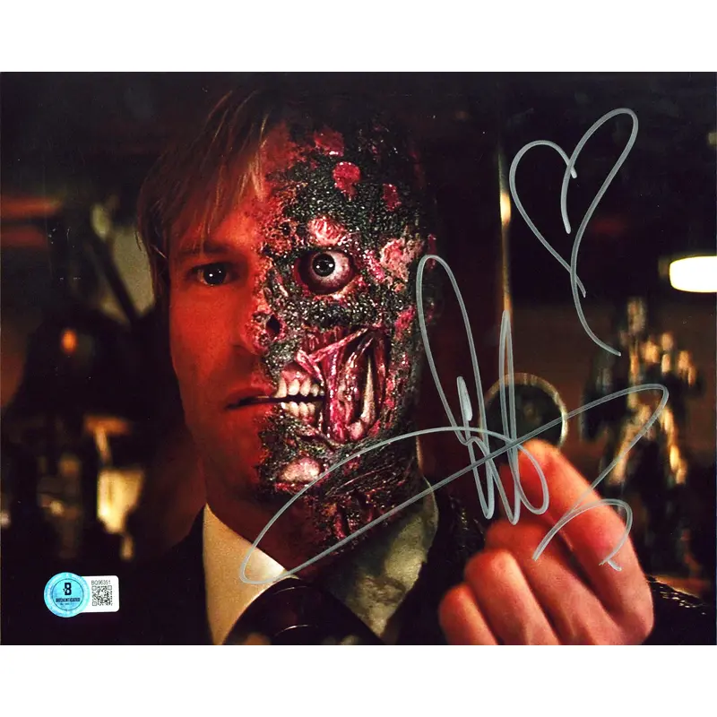 Aaron Eckhart Batman The Dark Knight Rises Signed 8x10 Photo BAS #BQ96351
