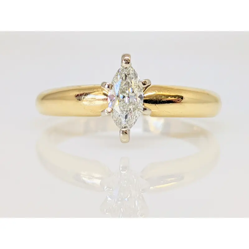14K .32 CARAT TOTAL DIAMOND MARQUISE ESTATE RING 3.0 GRAMS
