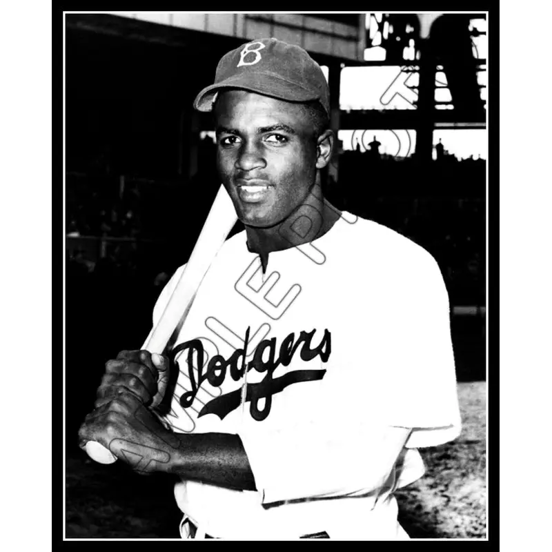 Jackie Robinson 8X10 Photo - Brooklyn Dodgers - 634