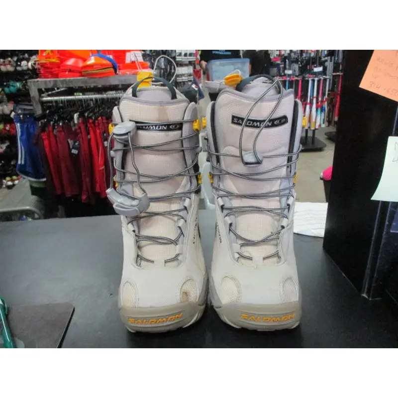 Used Salomon Autofit Sie Womens 7.5 Snowboard Boots (Has Wear)