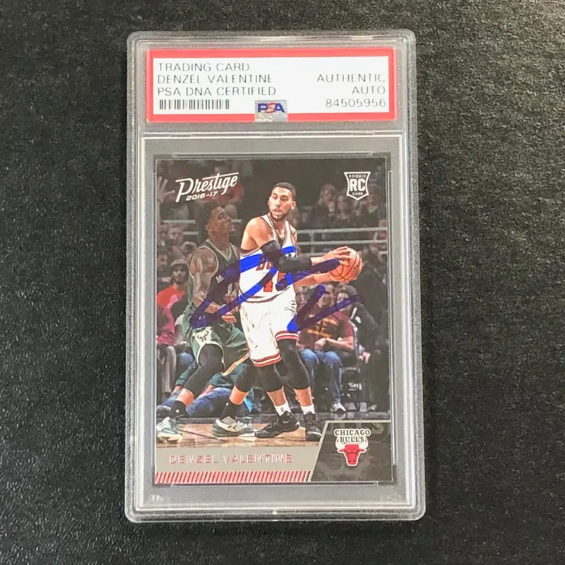 2016-17 Panini Prestige #164 Denzel Valentine Signed Card AUTO PSA Slabbed Bulls