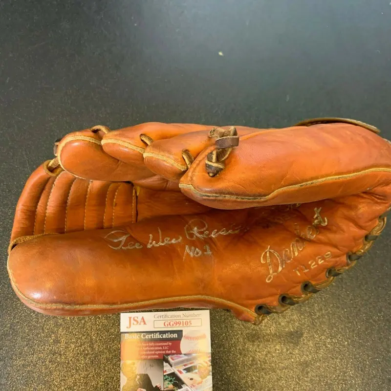 Beautiful Pee Wee Reese #1 Signed 1940's Game Model Glove With JSA COA
