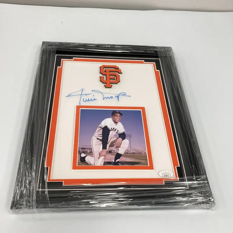 Beautiful Willie Mays Signed Framed Plexiglass Display JSA Certified