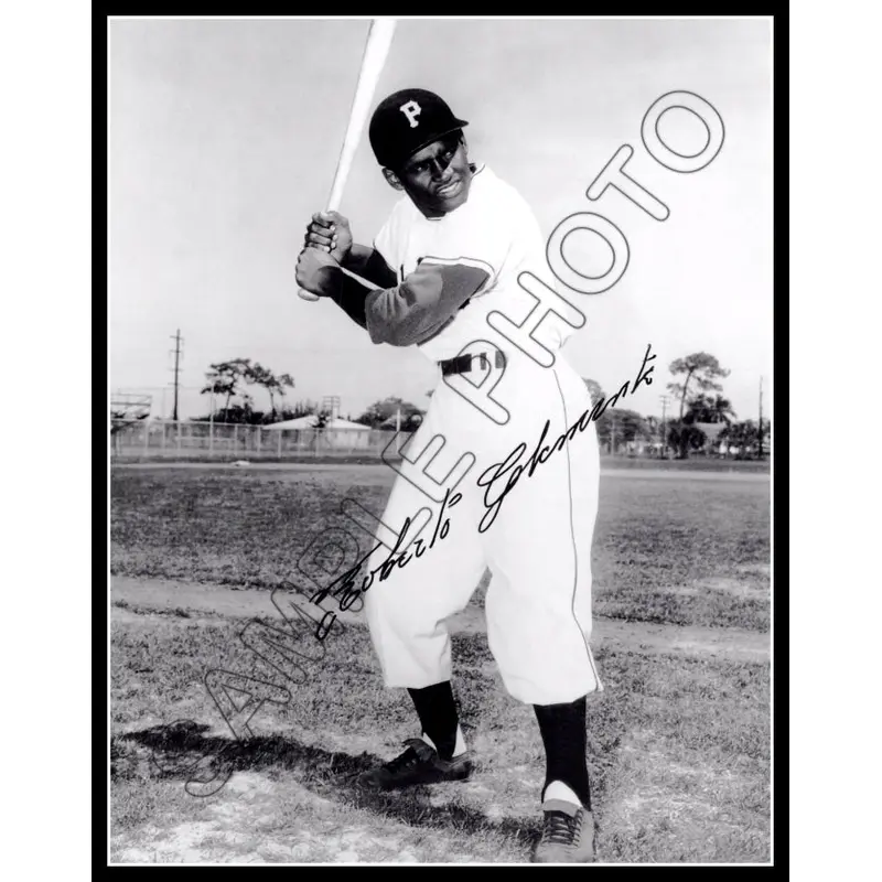 Roberto Clemente 11X14 Photo - Autographed Pittsburgh Pirates - 171