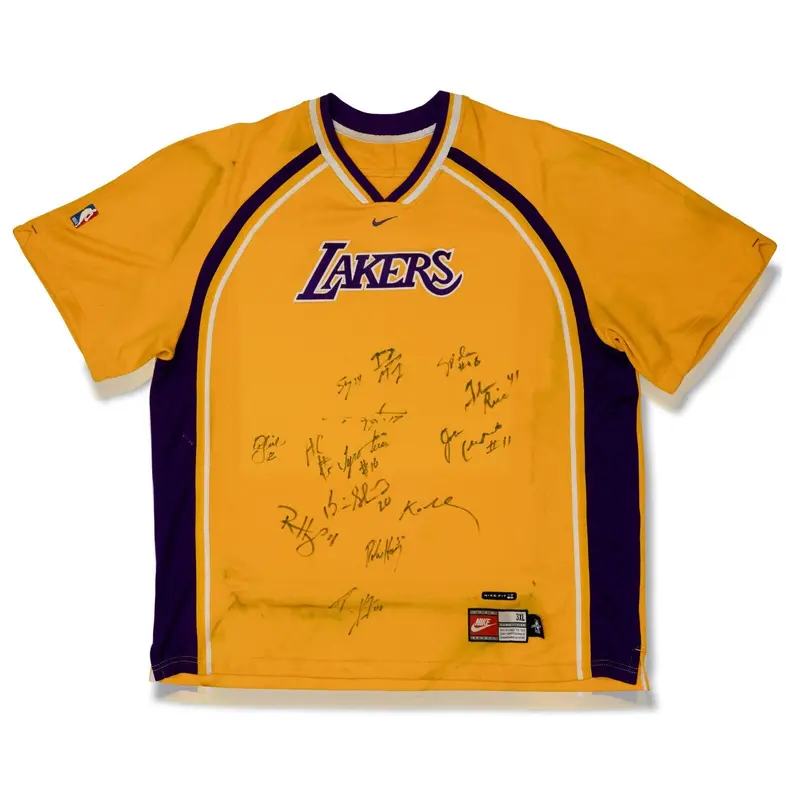 Kobe Bryant 1999 Los Angeles Lakers NBA Champs Team Signed Game Used Jersey PSA