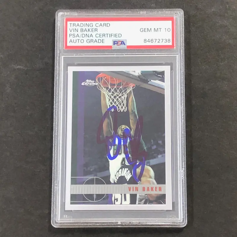1997-98 Topps Chrome #18 Vin Baker Signed Card AUTO 10 PSA/DNA Slabbed Bucks